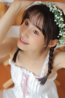 《漂亮的女邻居》三级